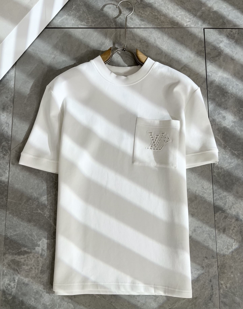 l0vis Vvtt0n t-shirt